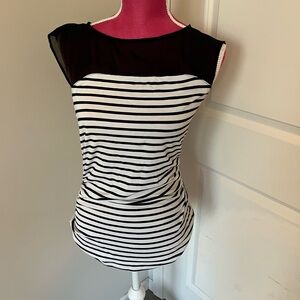 Women’s White House Black Market Top